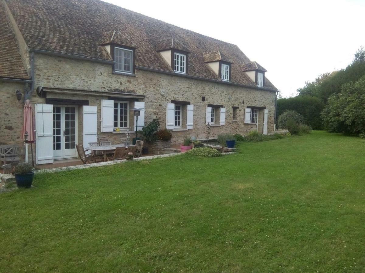 Appartement Domaine des Trois chateaux à Moisenay Extérieur photo